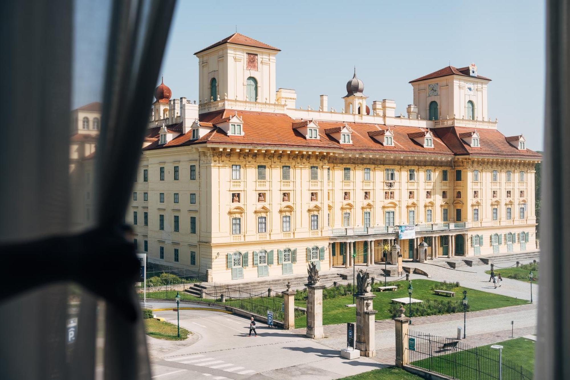 Hotel Galantha Eisenstadt Extérieur photo